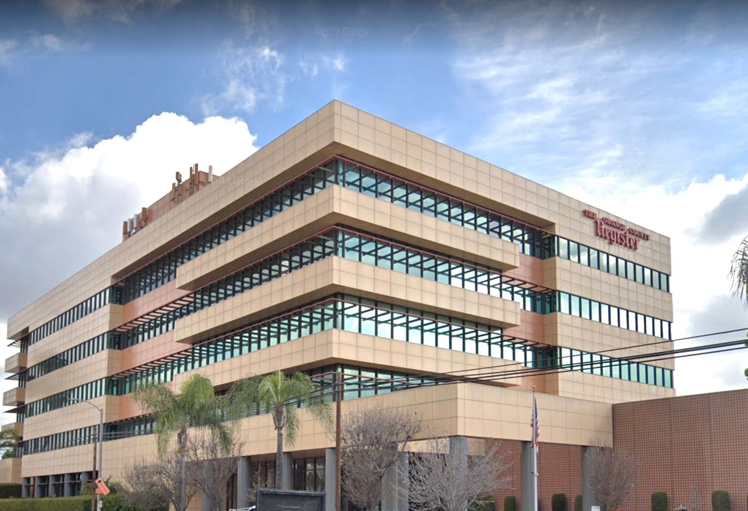 625 N Grand Ave, Santa Ana, CA 92701
